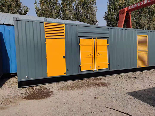 曲周300kw 柴油发电机组用多大的空气开关？